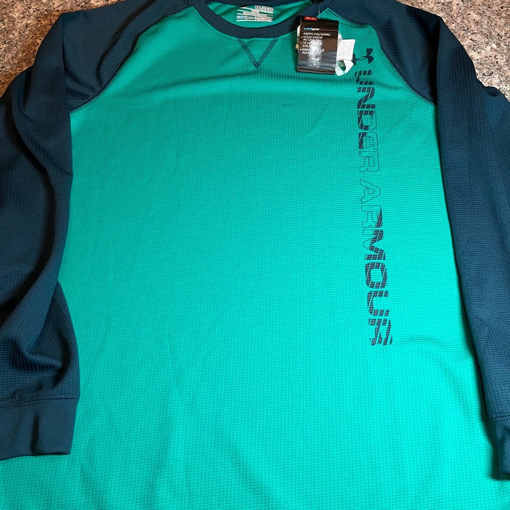 NWT Under Armour Waffle Shirt  Loose Fit Size Youth XL Green And Blue